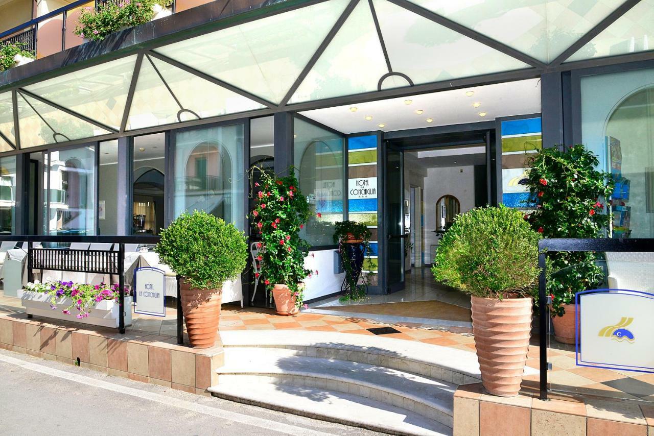Hotel La Conchiglia Bellaria-Igea Marina Exterior foto